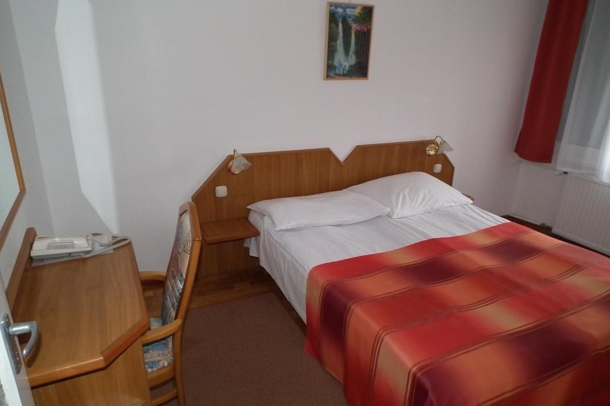 Hotel Napsugar Hévíz Extérieur photo